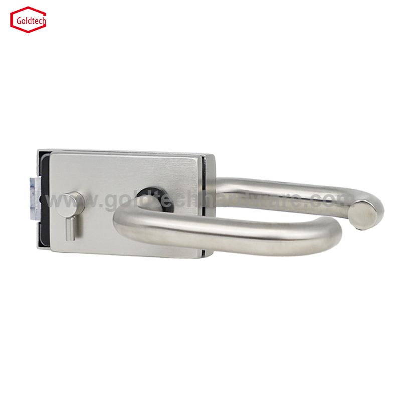 O Ace Hardware substitui o vidro da janela?