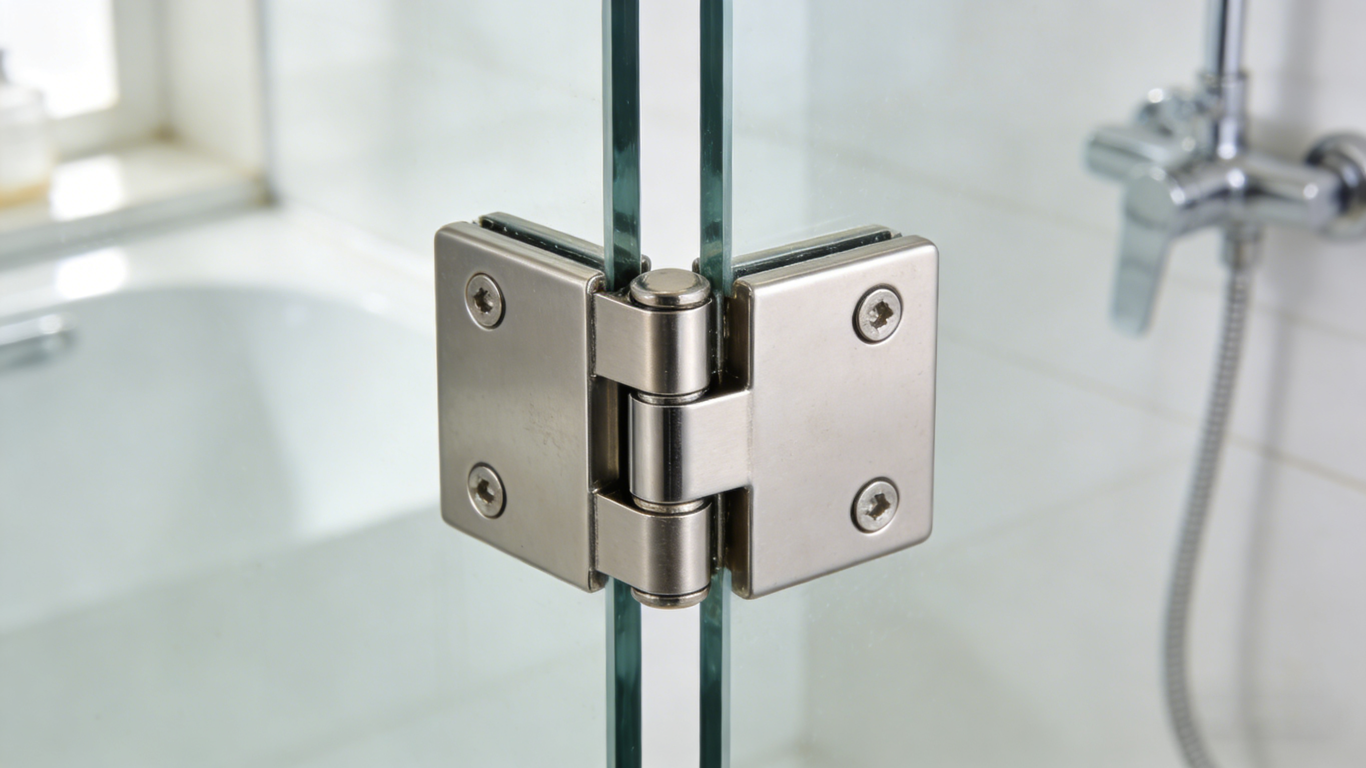 Como montar a dobradiça do chuveiro？